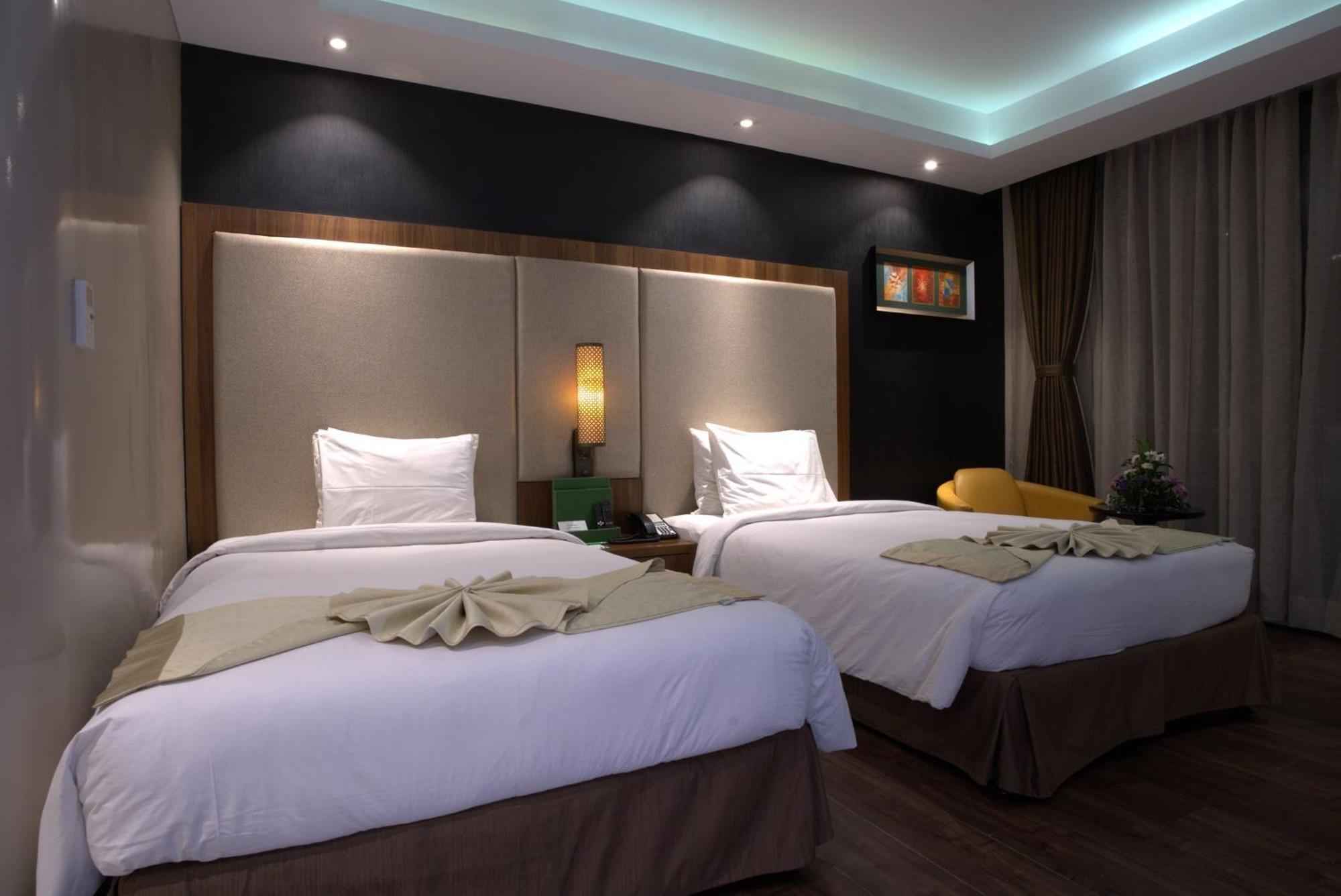 Holiday Inn Kolkata Airport By Ihg Eksteriør bilde Deluxe Room